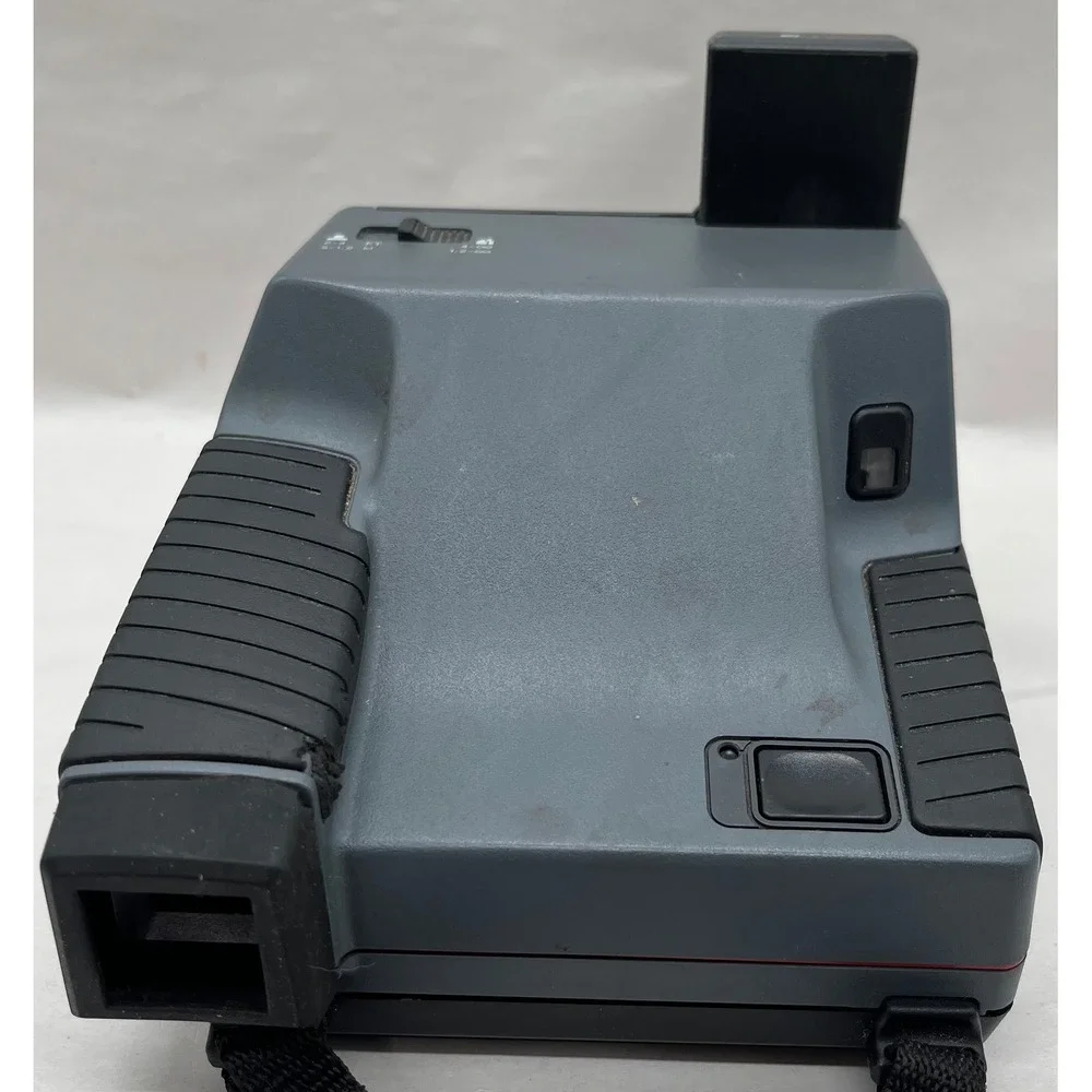Polaroid Impulse Instant Film Camera Gray 600 Series Vintage Pop-Up Flash